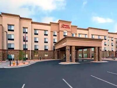 Hampton & - Powell Hotel 3*